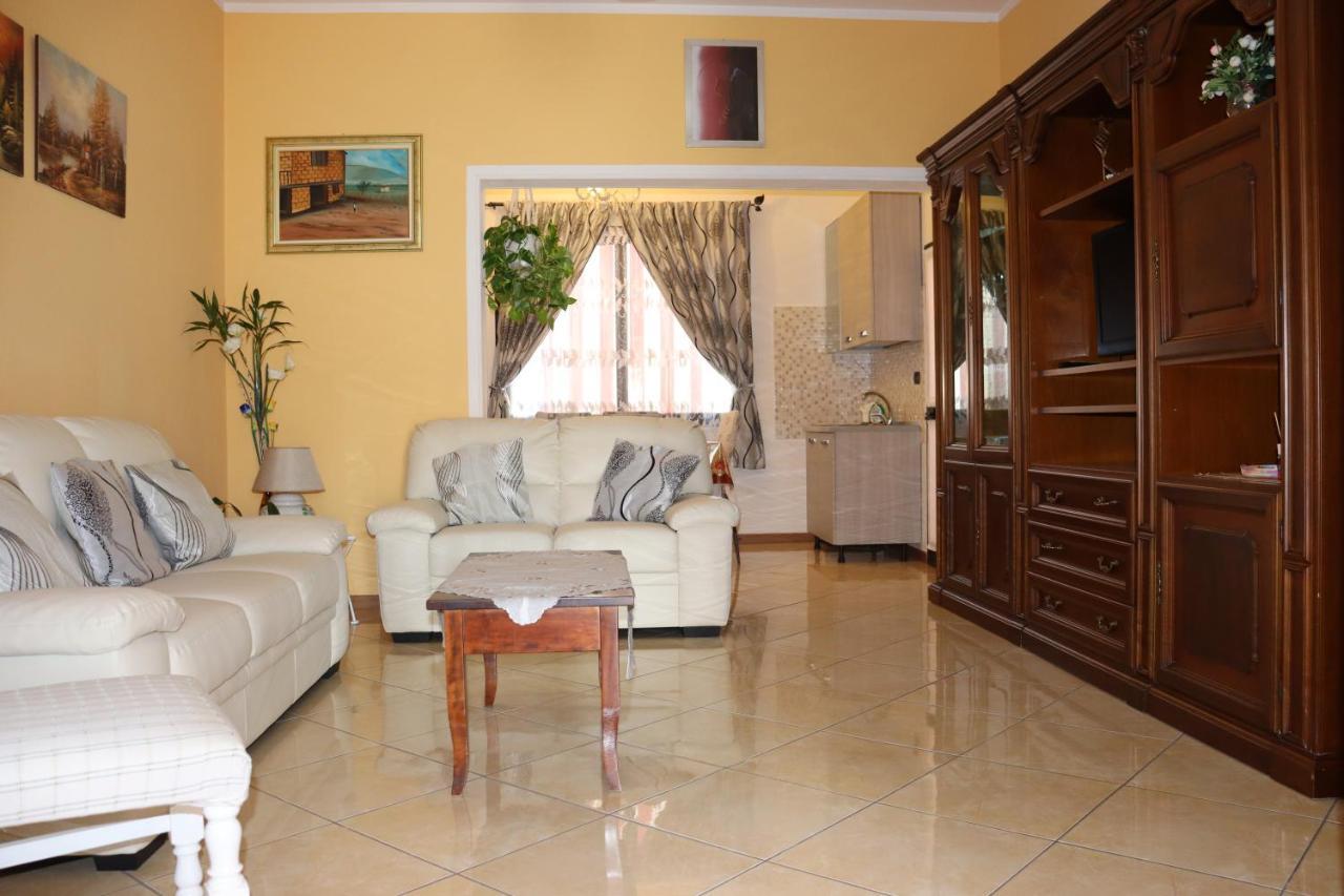 דירות Casa Andreea Vicino Al Centro Di Olbia Iun R5904 מראה חיצוני תמונה