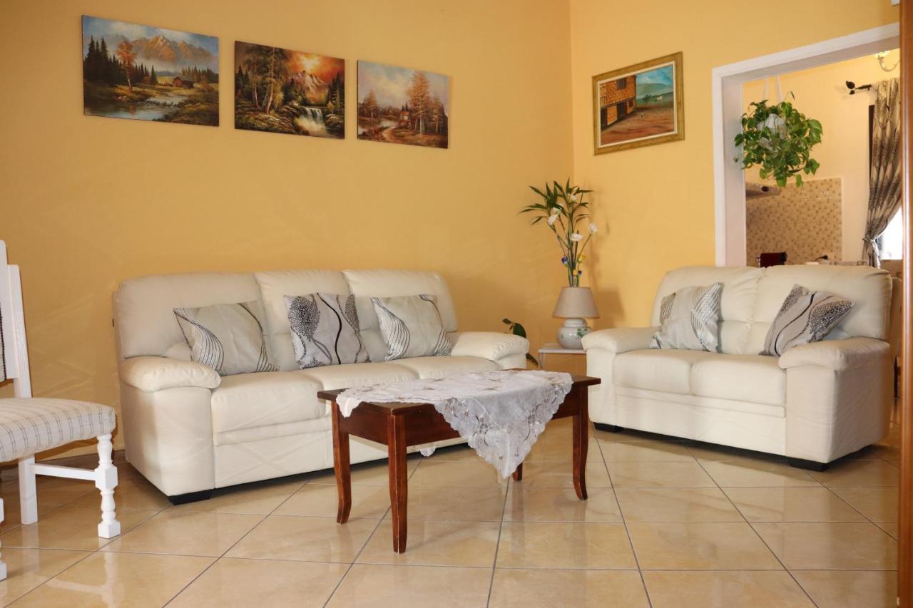 דירות Casa Andreea Vicino Al Centro Di Olbia Iun R5904 מראה חיצוני תמונה