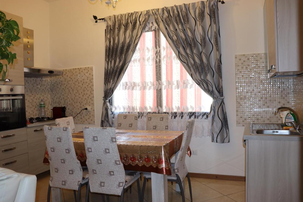 דירות Casa Andreea Vicino Al Centro Di Olbia Iun R5904 מראה חיצוני תמונה